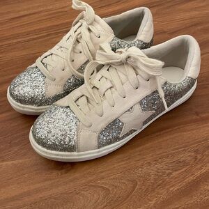 Jessica Simpson Silver Cream Sneakers with Glitter Accents